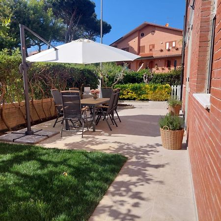 Casa Del Sole Apartments With Garden Marina Di Pisa Extérieur photo
